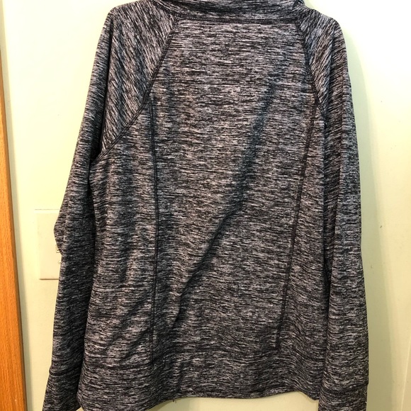 Gerry sweater/sweatshirt. Comfortable, gently used. - Picture 2 of 3